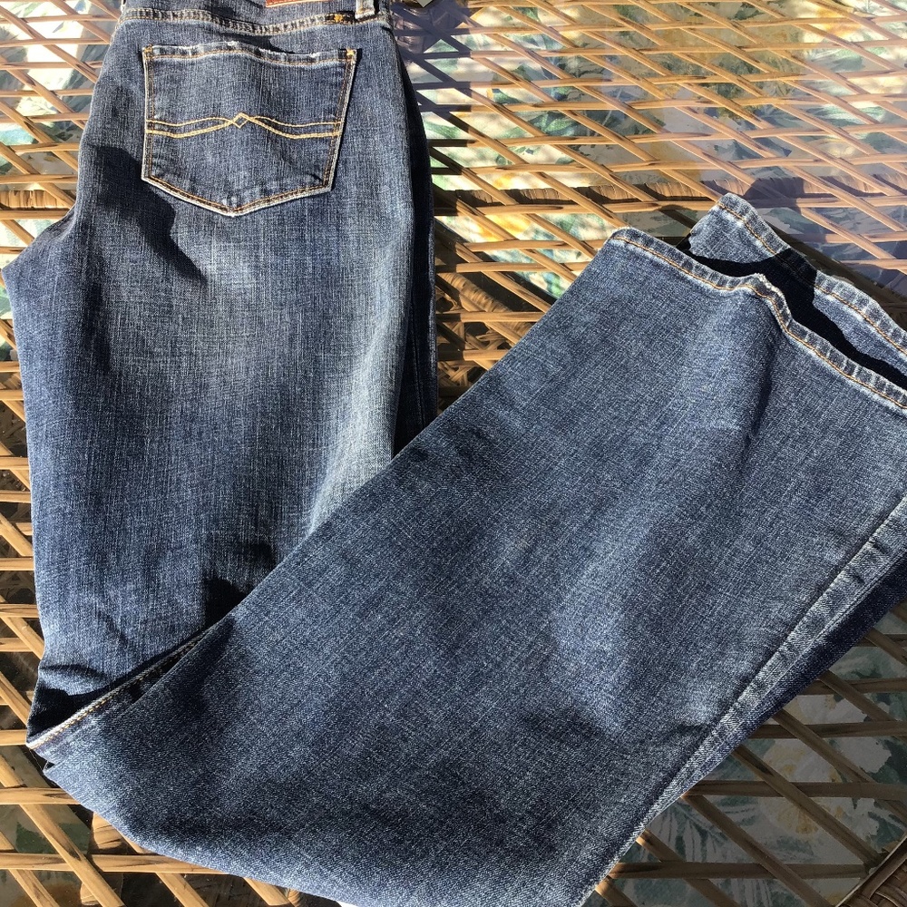 Lucky Brand Jeans Size 6 Brand New with tags